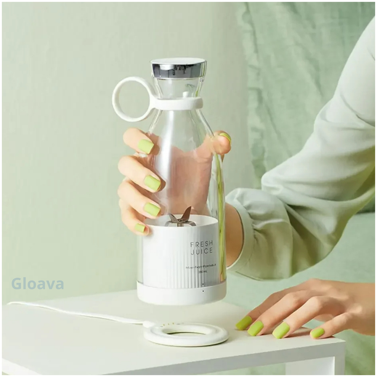 Mini blender portable
